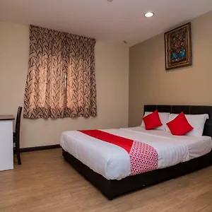 Oyo 44026 98 Hotel