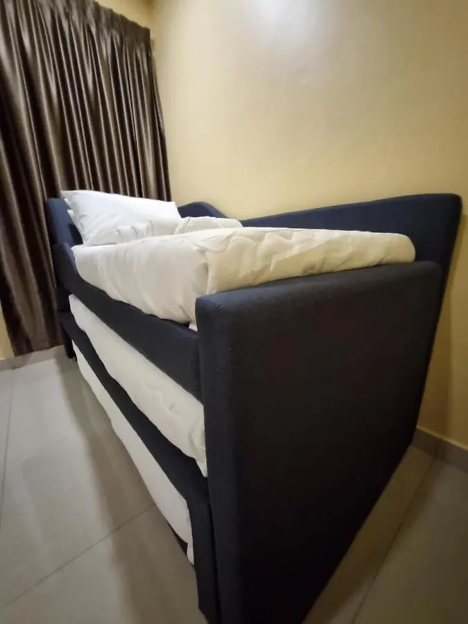 Eid2 Sks Habitat Larkin-3Br Family Friendly Up To 10Pax - 9 Beds- Free Wifi Pool Parking Gym & Preminum Facilities Appartement Johor Bahru Maleisië