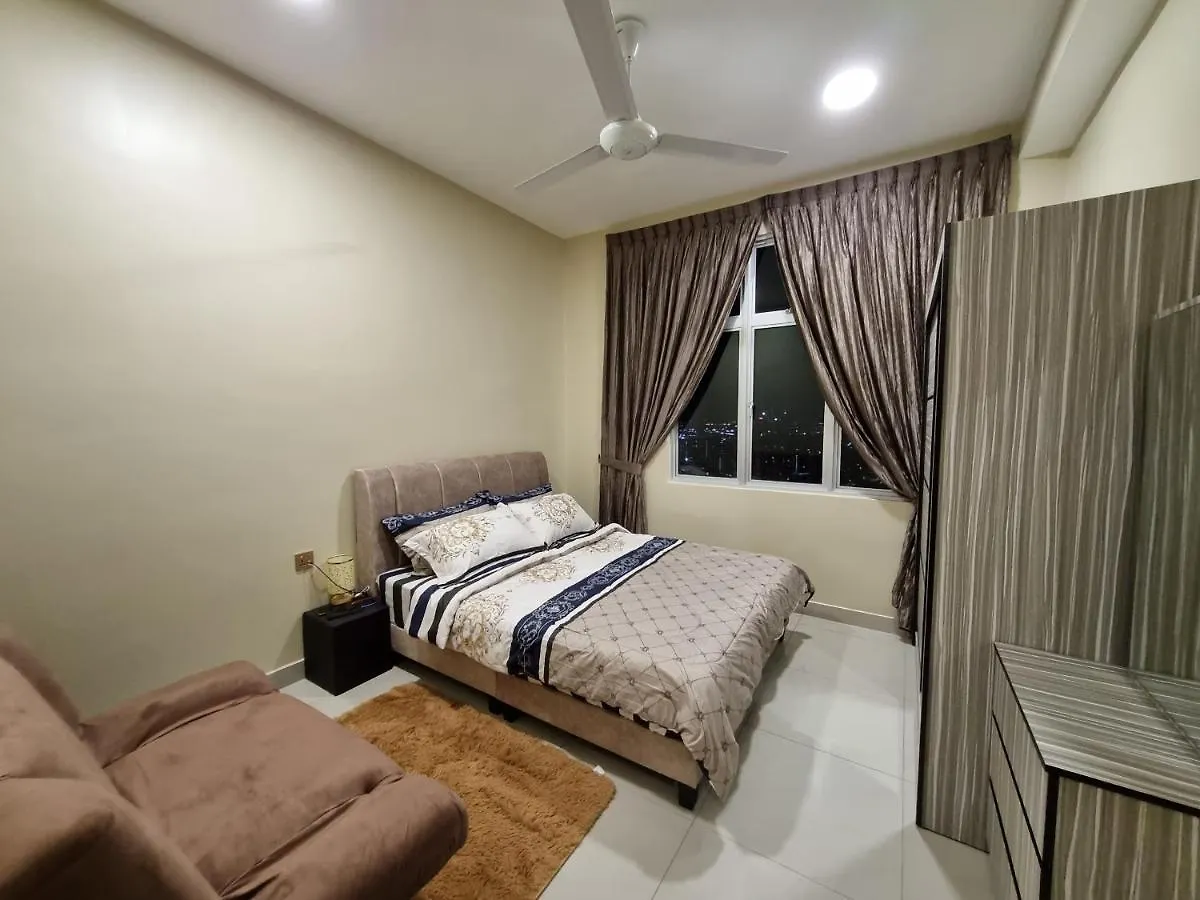 Eid2 Sks Habitat Larkin: Spacious Family Suite with Premium Amenities Johor Bahru 0*,  Malaysia