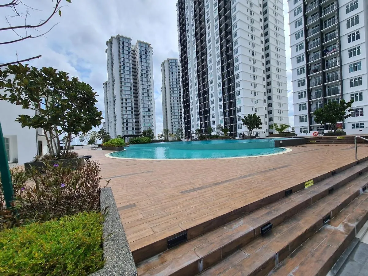 Eid2 Sks Habitat Larkin: Spacious Family Suite with Premium Amenities Johor Bahru 0*,