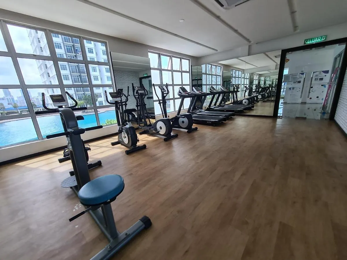 Eid2 Sks Habitat Larkin: Spacious Family Suite with Premium Amenities Johor Bahru