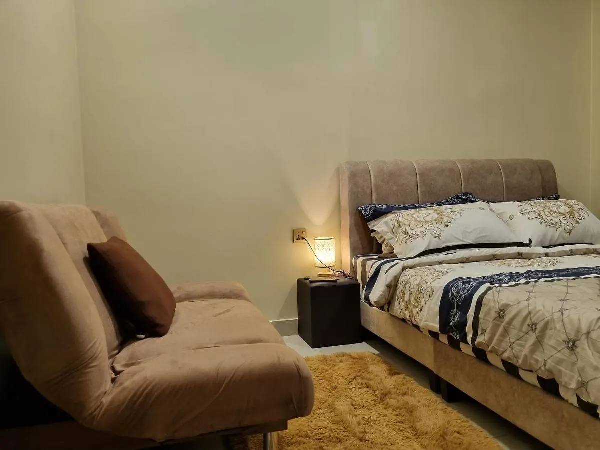 Apartment Eid2 Sks Habitat Larkin: Spacious Family Suite with Premium Amenities Johor Bahru