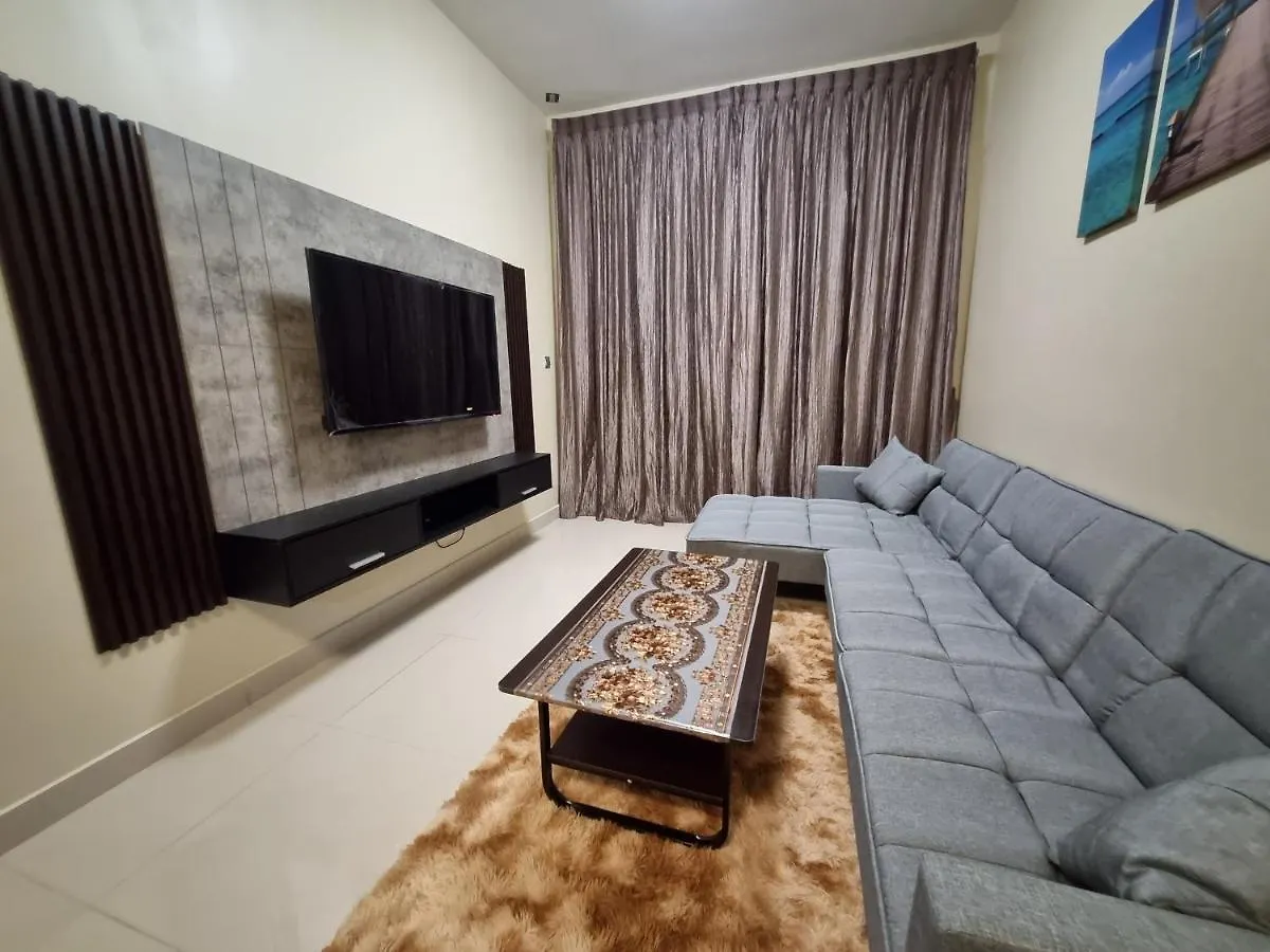 Eid2 Sks Habitat Larkin: Spacious Family Suite with Premium Amenities Johor Bahru Apartment