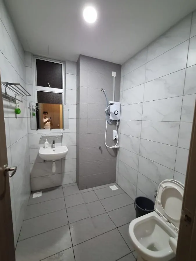 Eid2 Sks Habitat Larkin: Spacious Family Suite with Premium Amenities Johor Bahru Malaysia