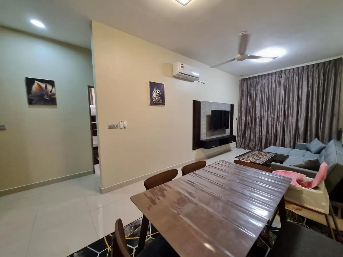 Eid2 Sks Habitat Larkin: Spacious Family Suite with Premium Amenities Johor Bahru 0*,