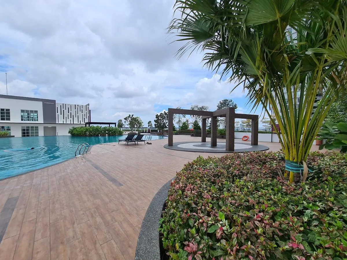 Eid2 Sks Habitat Larkin-3Br Family Friendly Up To 10Pax - 9 Beds- Free Wifi Pool Parking Gym & Preminum Facilities Appartement Johor Bahru